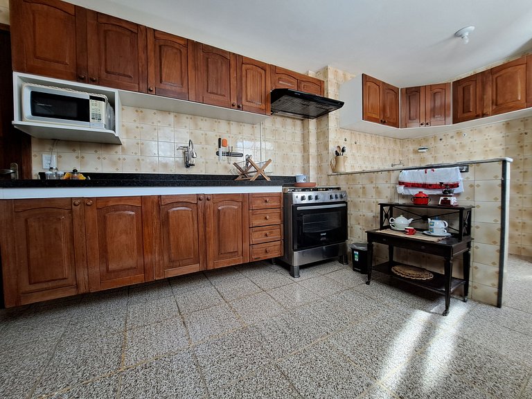 Beautiful apartment with SPACE in the best Ilha do Governado