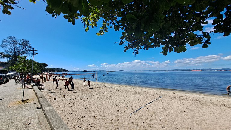 Lindo Apto com VAGA no melhor Ilha do Governador