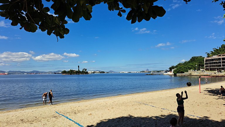 Lindo Apto com VAGA no melhor Ilha do Governador