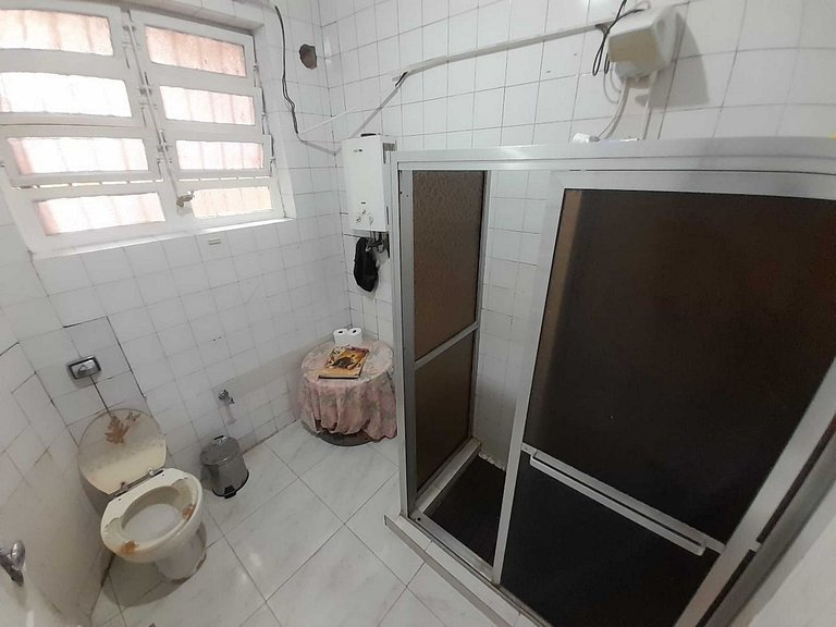 Quarto privativo Praia entre Arpoador e Copacabana Rock in R