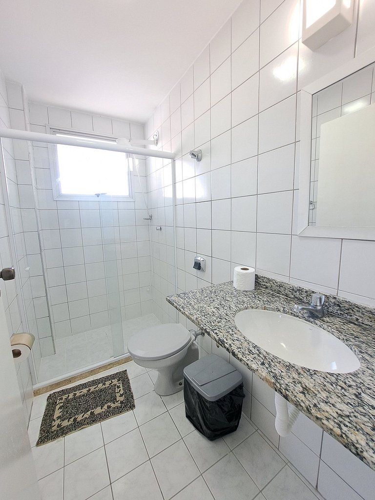 Beautiful 2 bedrooms with air conditioning and garage Praia