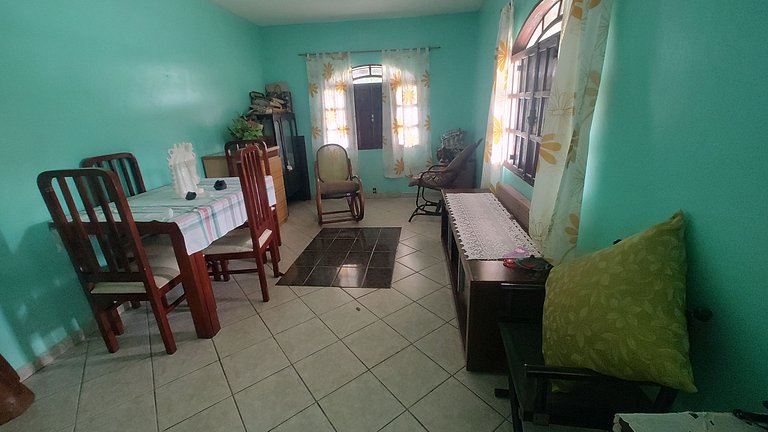 Casa Confortável C/ Piscina em Iguabinha Araruama