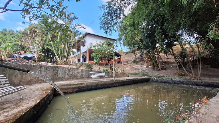 Mega sítio piscina Churasqueira Lago Esmeraldas