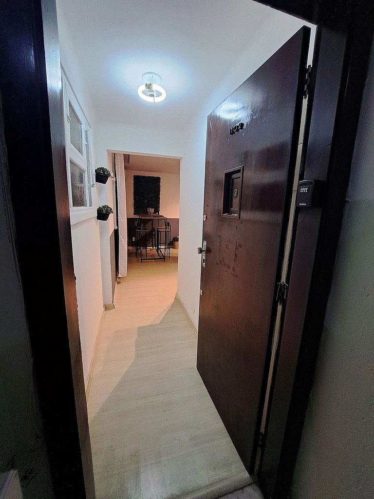 Flat Cinelândia LAPA VLT Metrô Aeroporto Centro