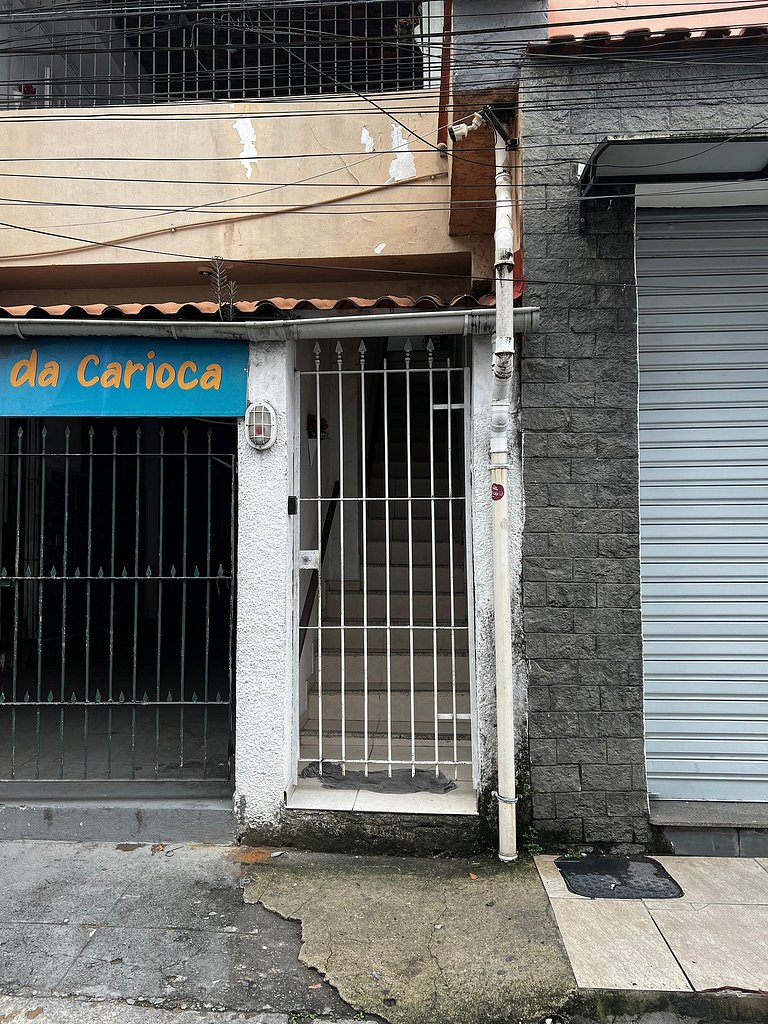 Casa aconchegante 2 qtos Centro de Angra dos Reis