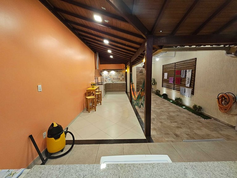 Linda Casa 2 qrts Churrasqueira garagem Resende RJ