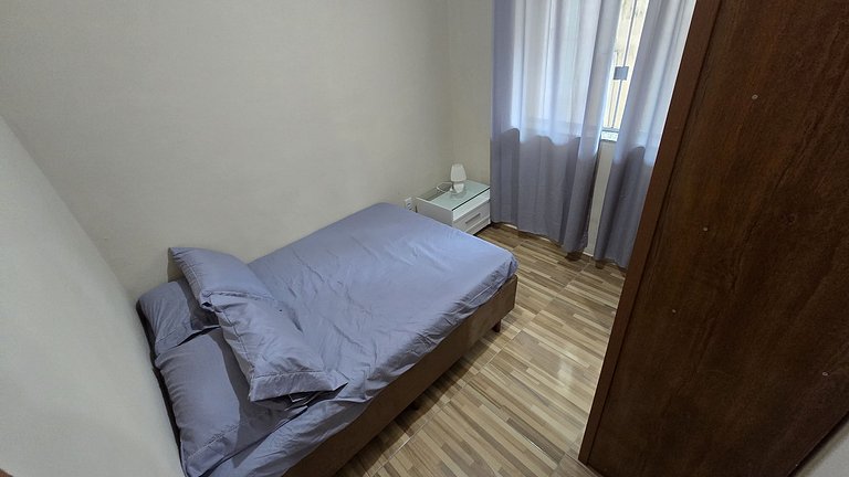 Linda Casa tudo novinho 2 QTS churrasqueira BH