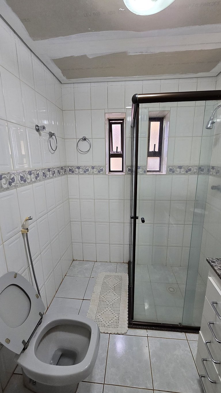 Mansão Nova Lima Piscina Churrasqueira Suítes BH
