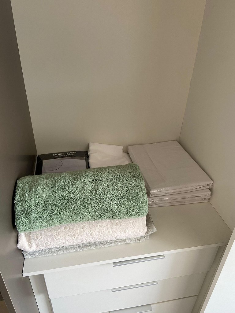 Estúdio novíssimo Garagem Ar Cond São Lourenço/MG