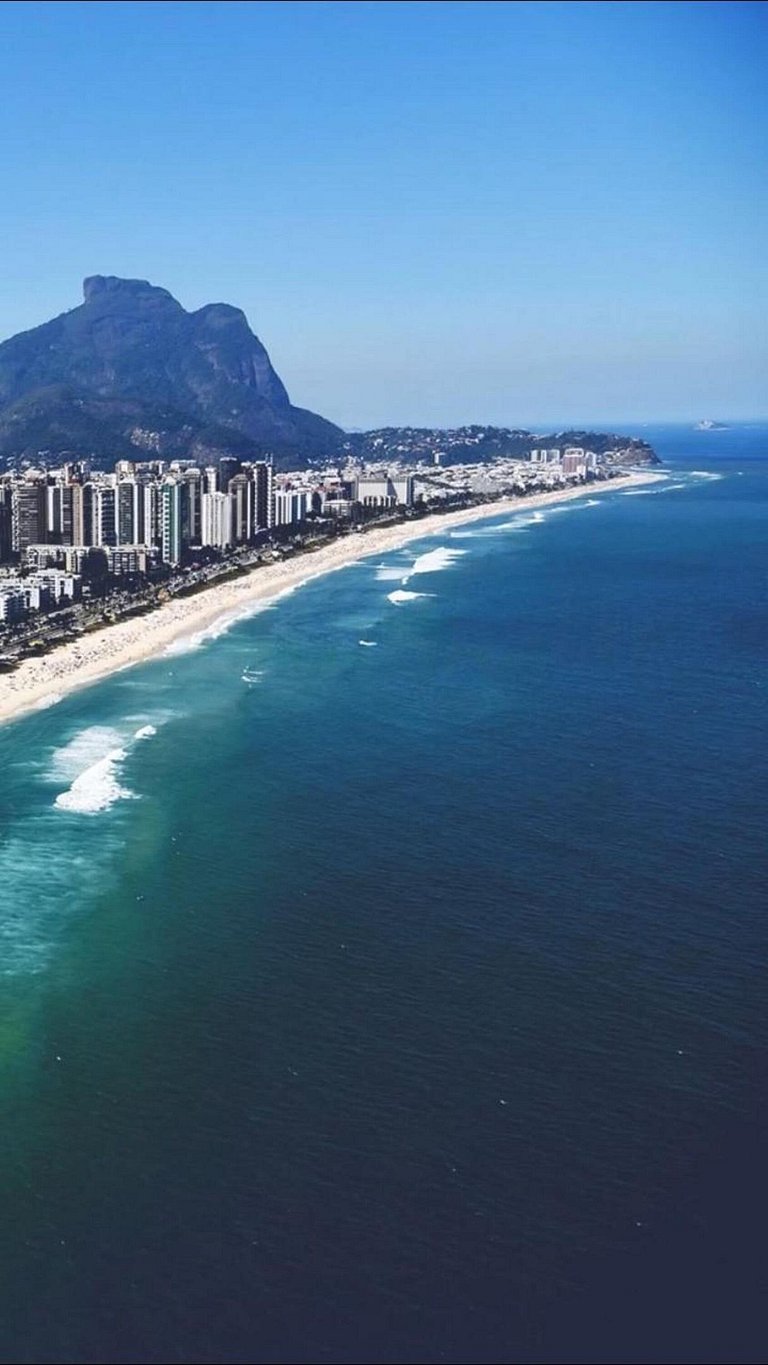 Apto completo prox Arpoador praia Copacabana