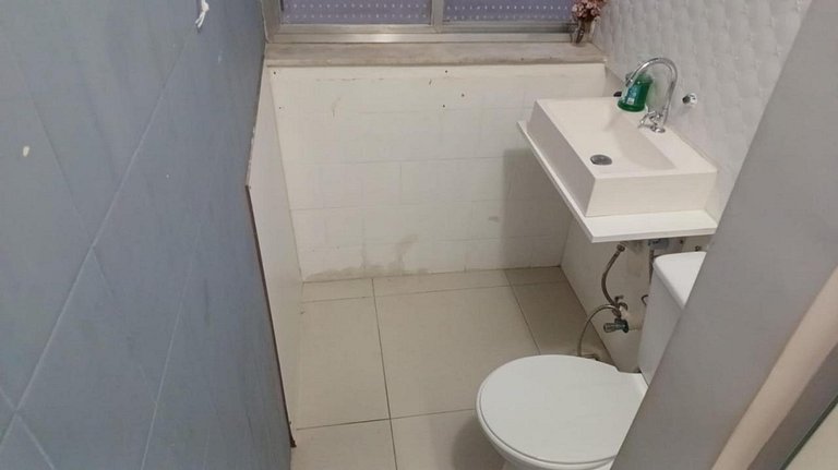 Apto completo prox Arpoador praia Copacabana