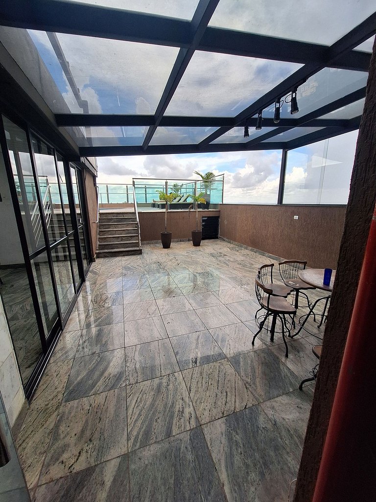 Flat piscina sauna garagem em Estoril BH
