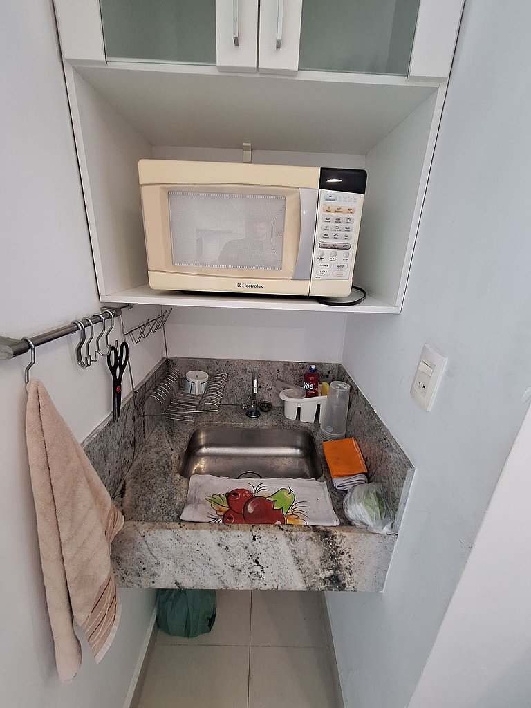 Flat piscina sauna garagem em Estoril BH