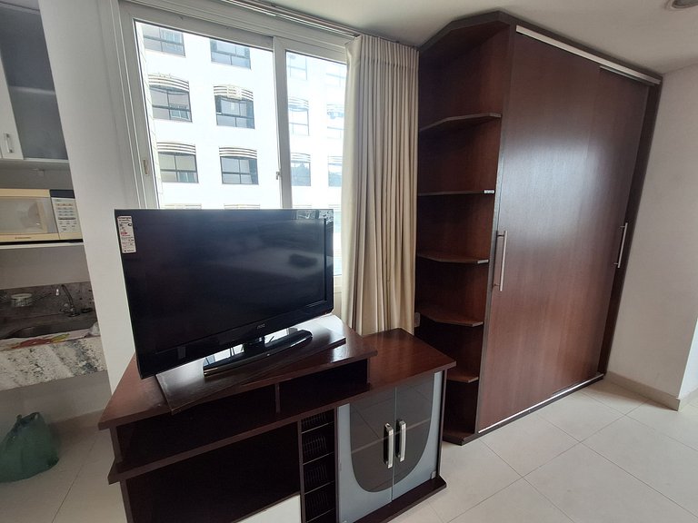 Flat piscina sauna garagem em Estoril BH