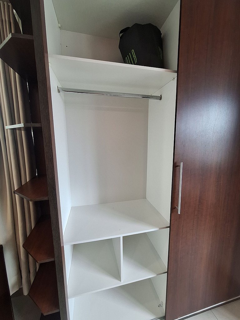 Flat piscina sauna garagem em Estoril BH