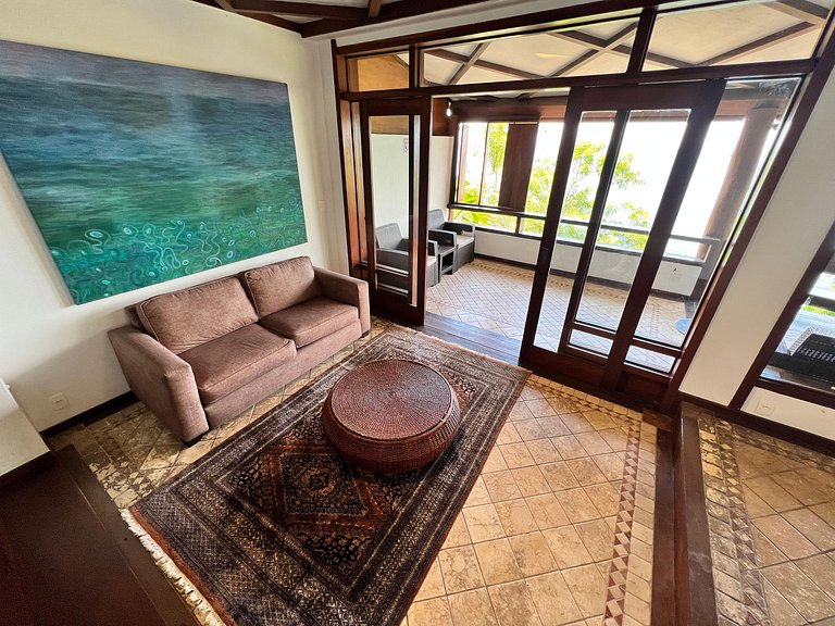 Mega casa 5 suítes, vista pro mar, piscina e churrasqueira J