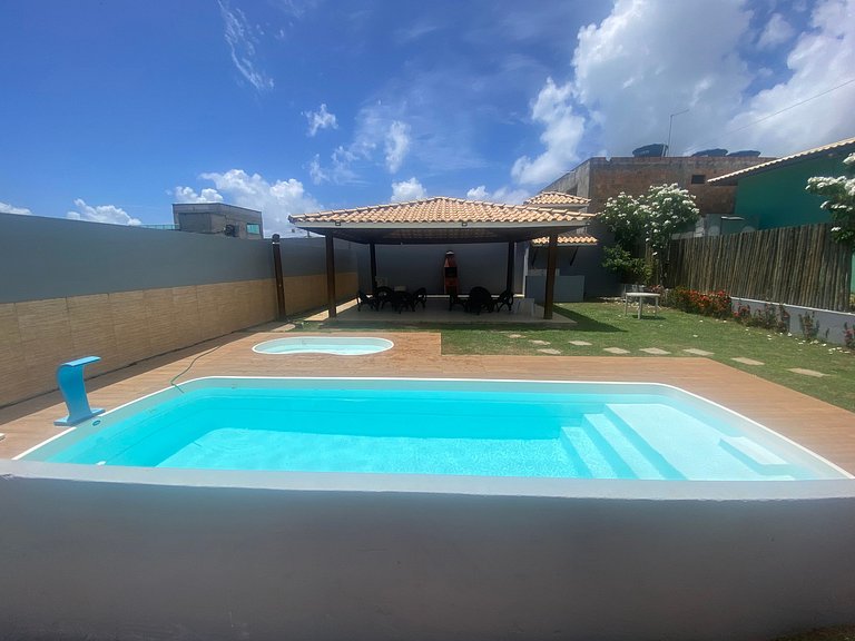 Casa ampla piscina churrasqueira ar condicionado Jacuípe Cam