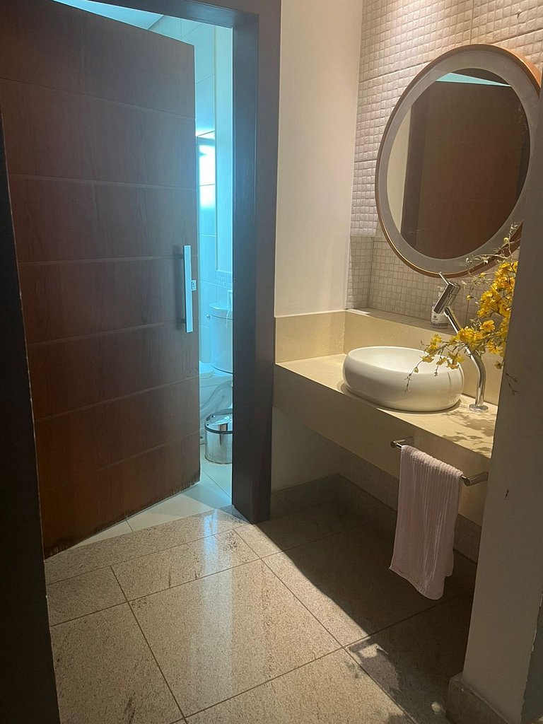 Quarto privativo, casa em condomínio c/ garagem - Itabirito
