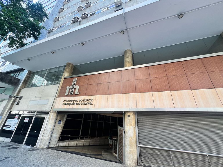 Flat Av Rio Branco Ar Cond Metrô VLT Lapa RJ