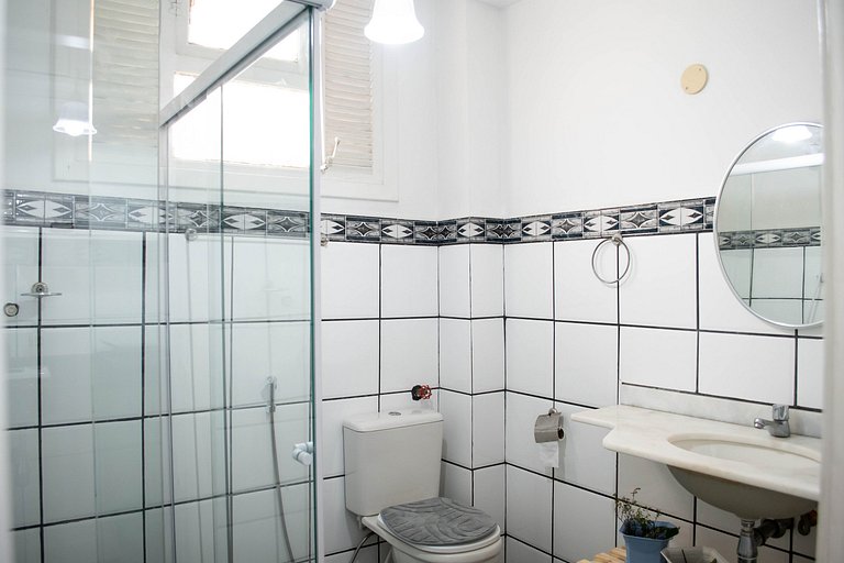 Lindo flat Centro do Rio Cinelândia VLT Metrô Consulado EUA
