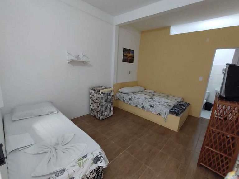Quarto triplo café da manhã em Pousada, Praia de Cabuçu BA