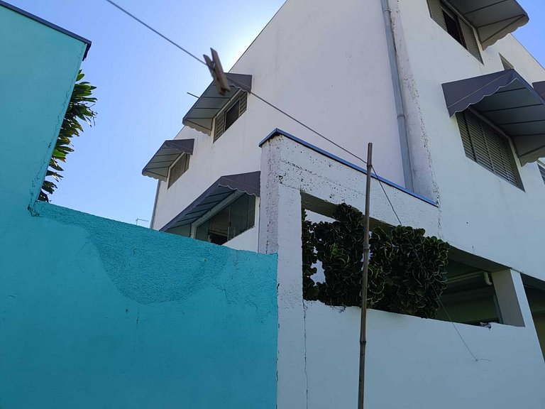 Casa ampla 3 qtos S. João da Boa Vista SP