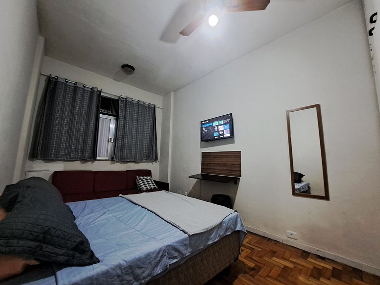 Estúdio ótima localização ar condicionado Copacabana RJ