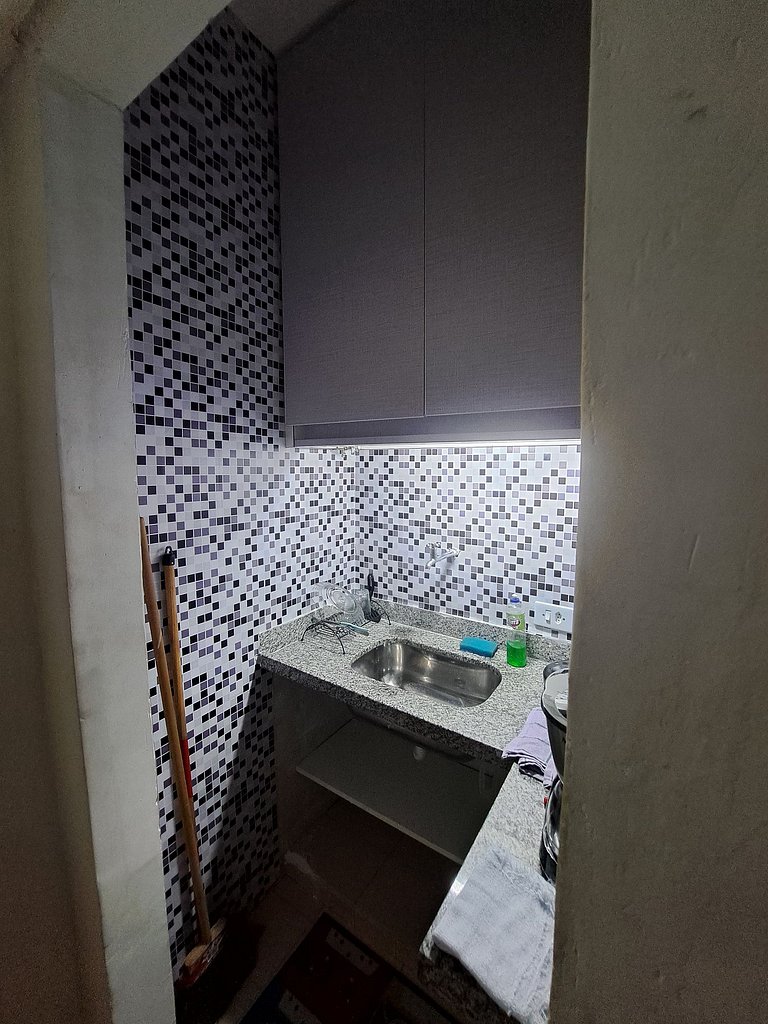 Estúdio ótima localização ar condicionado Copacabana RJ