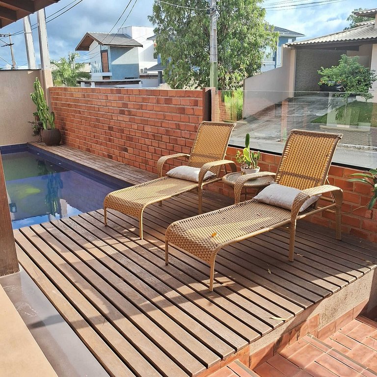 Casa encantadora com piscina e área gourmet - São Pedro da A