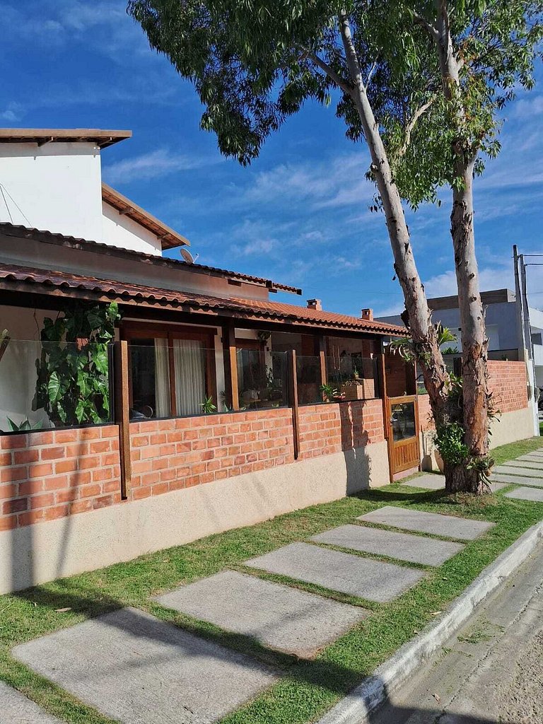Casa encantadora com piscina e área gourmet - São Pedro da A