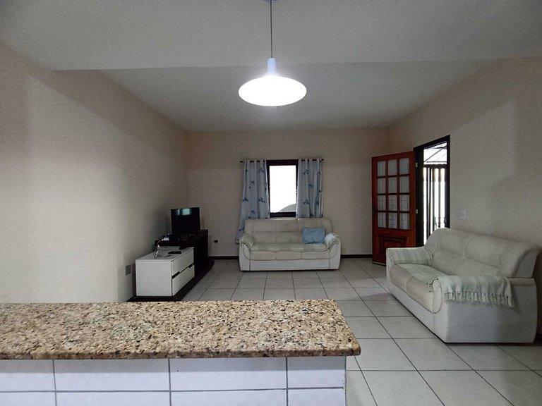 Casa 3 qts garagem churrasqueira Garatucaia RJ