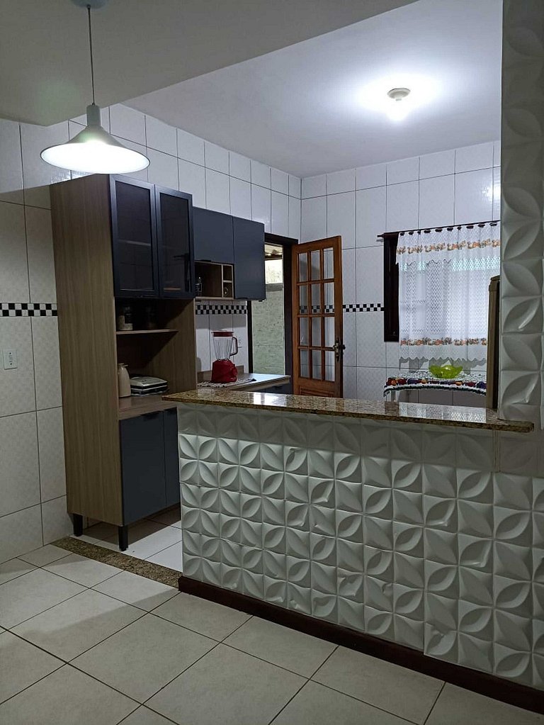 Casa 3 qts garagem churrasqueira Garatucaia RJ