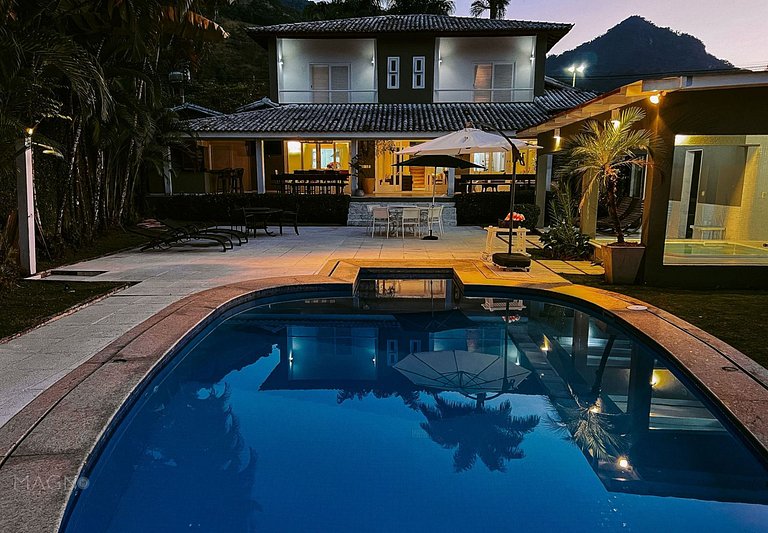 Mansão Alto padrão Deck piscina Porto Frade Angra