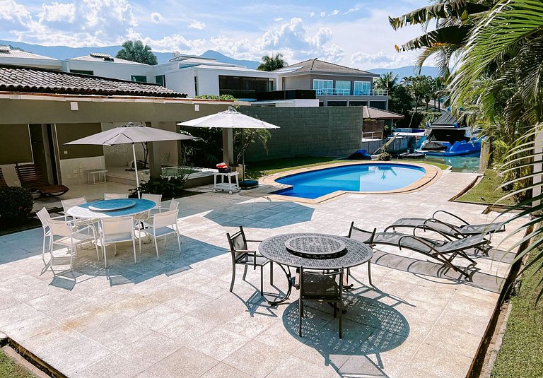 Mansão Alto padrão Deck piscina Porto Frade Angra