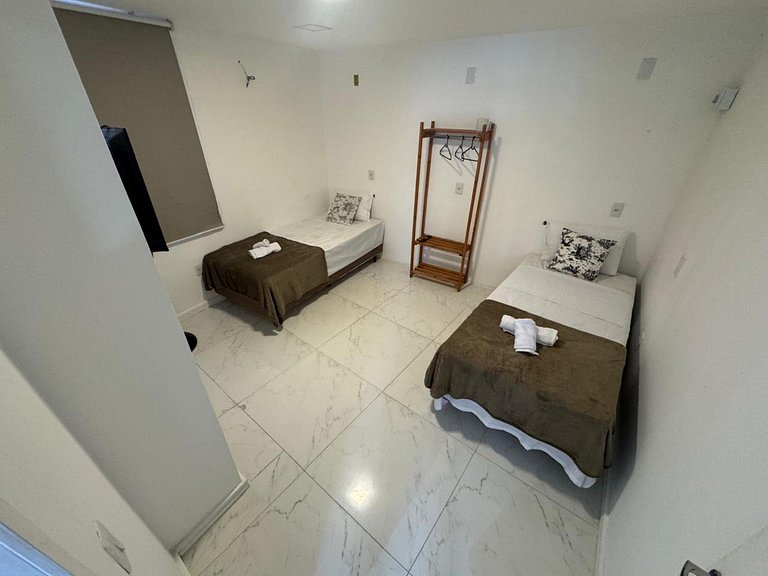 Quarto1 a pé da praia na Rua do comércio Recreio