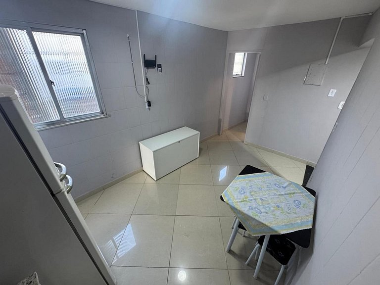 Quarto3 a pé da praia na Rua do comércio Recreio