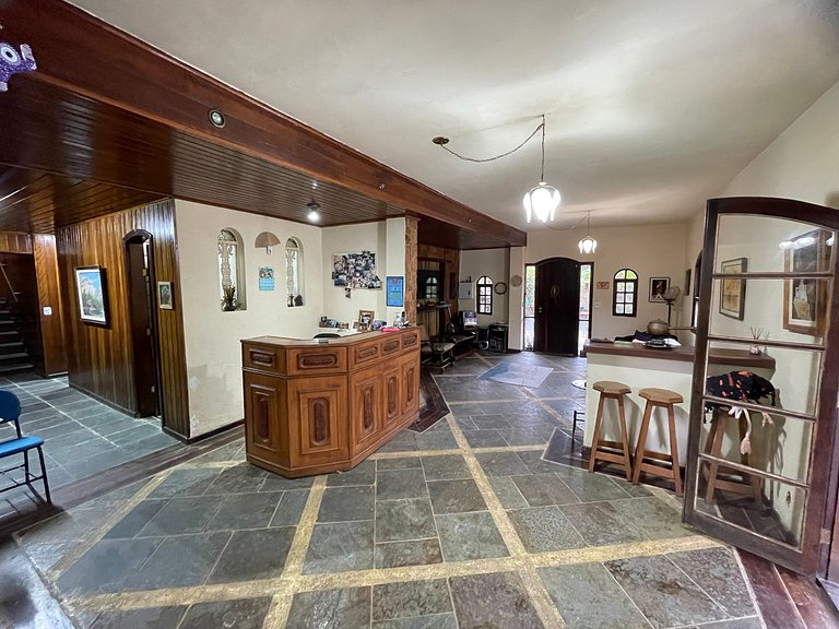 Suíte em Casa confortável - Petrópolis RJ - Anfitrião mora n
