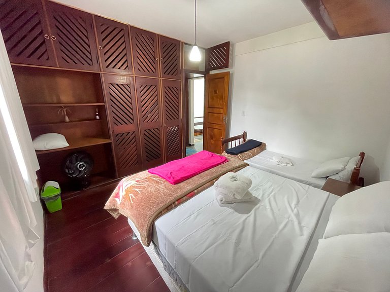 Quarto triplo em Casa confortável - Petrópolis RJ - Anfitriã