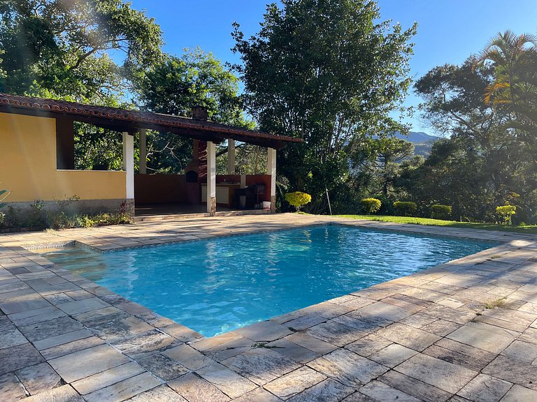 Linda Casa 4qts Piscina Churrasqueira Samambaia - Venha para