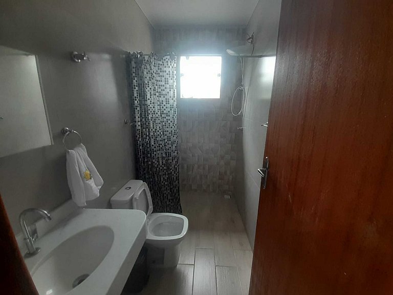 Flat novo103 a pé da Prainha Mambucaba Paraty RJ