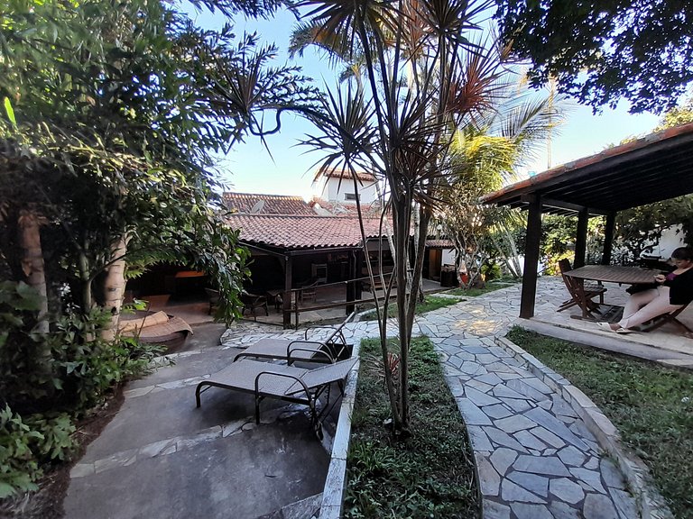 Quarto4 Pousada Ohanna pé na areia Praia Grande