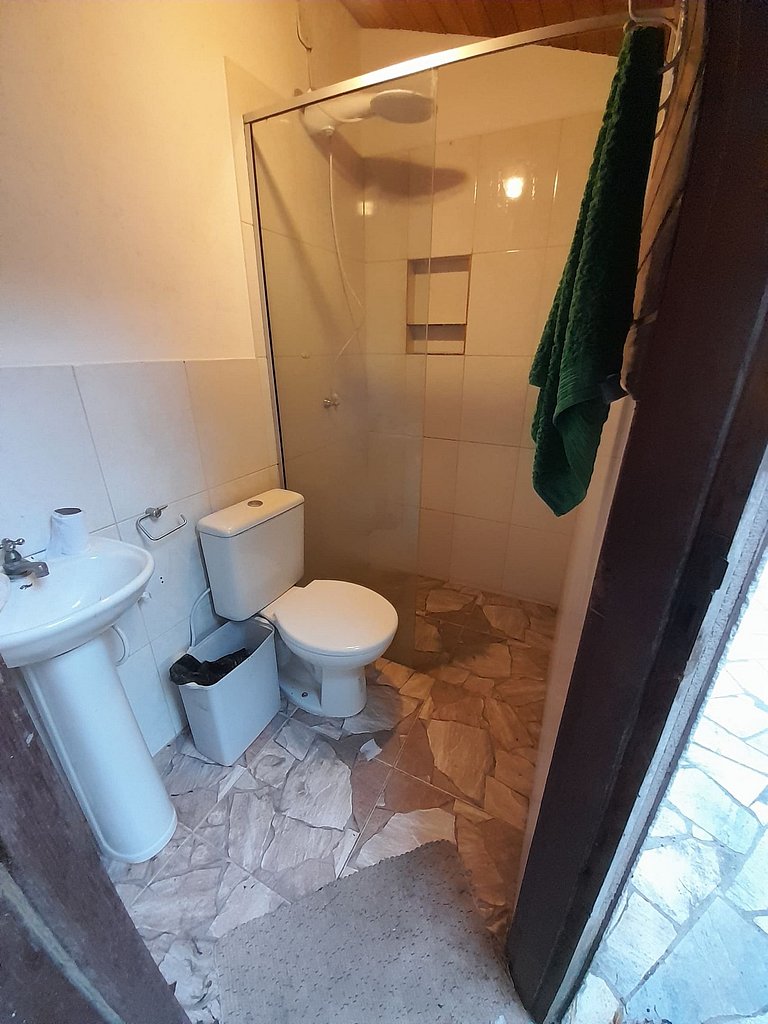 Suíte1 Pousada Ohanna pé na areia Praia Grande