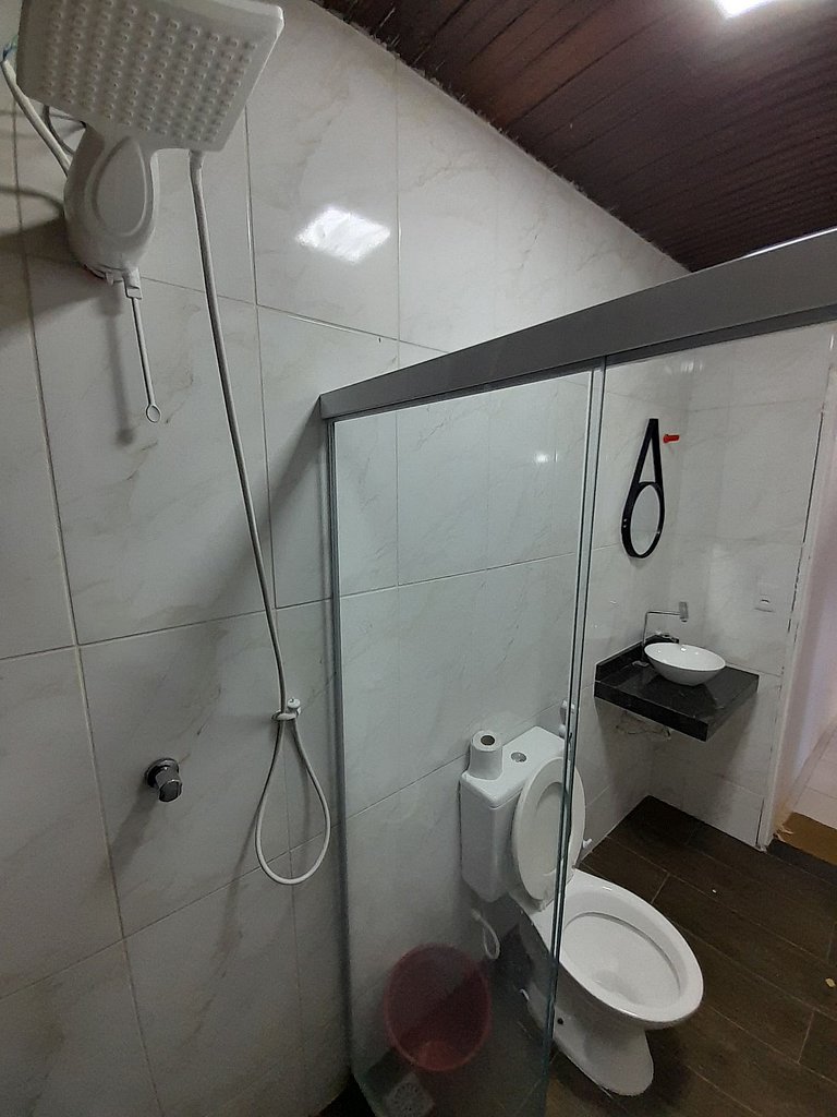 Suíte3 Pousada Ohanna pé na areia Praia Grande