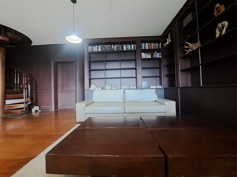 Mega Casa alto padrão Piscina Churrasqueira