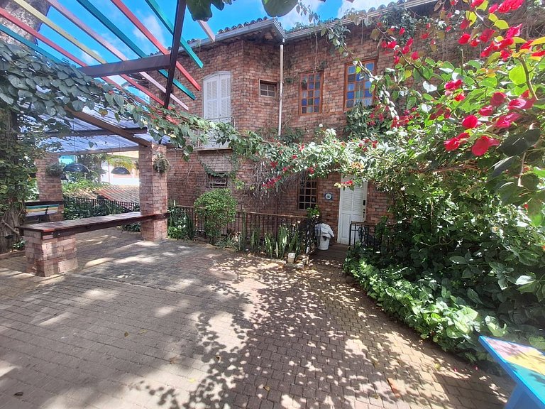 Lindo flat Serro Estilo Europeu Vila Rica Pampulha