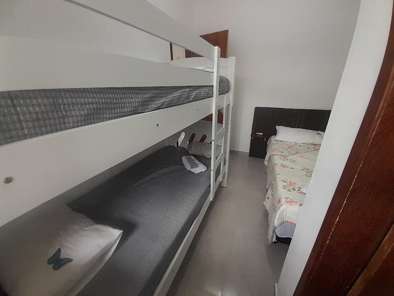 Flat novo 103 a pé da Prainha Mambucaba Paraty RJ