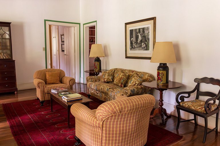 Fazenda Jurea Charme Colonial 10 suítes Ipiabas Rj - Uma faz