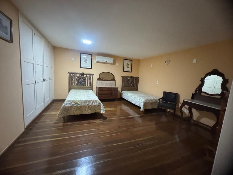 Fazenda Jurea Charme Colonial 10 suítes Ipiabas Rj