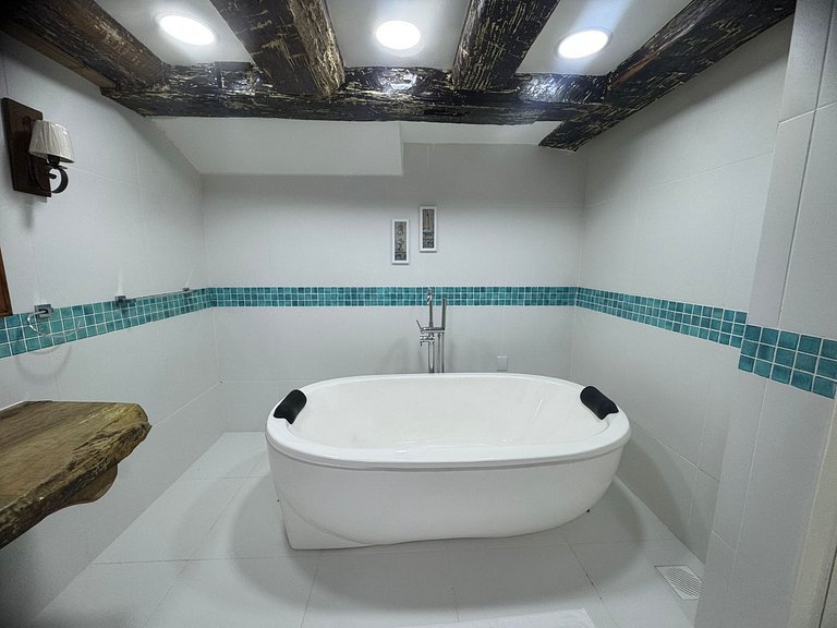 Suiíte02 Fazenda Jurea Luxo Conforto e História