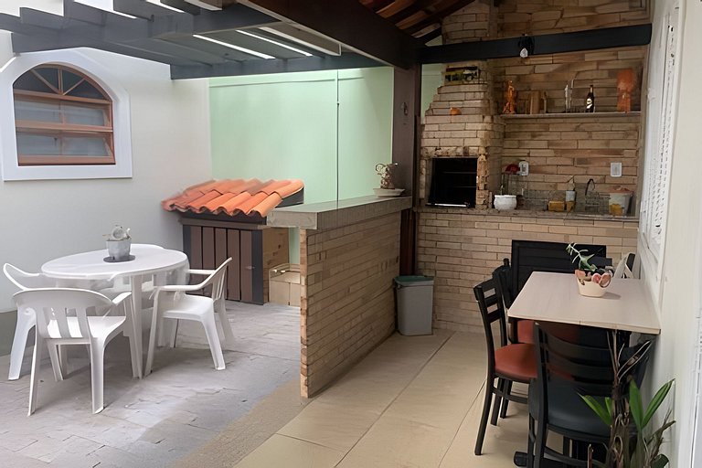 Conforto e praia: Casa completa em Cabo Frio